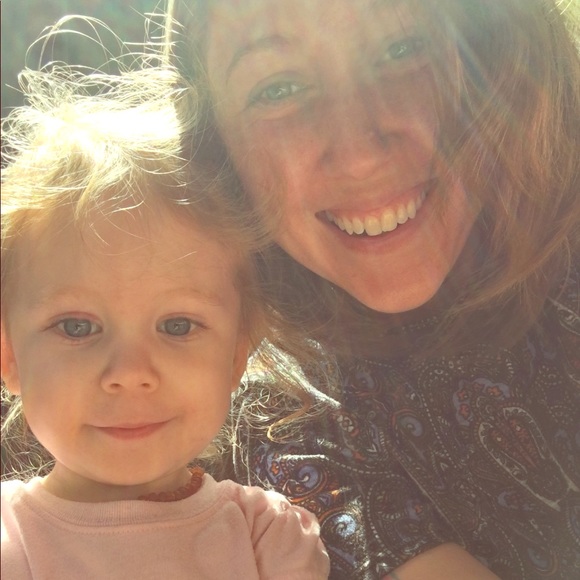 Meet your Posher, Mary Moon🌙 ✨ - Picture 2 of 8